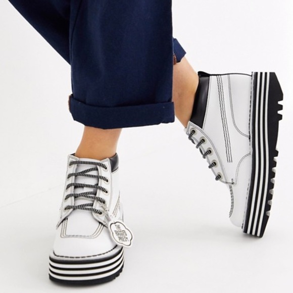 kickers platform boots